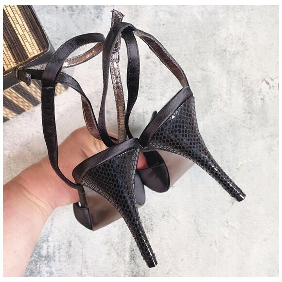 Charles by Charles David Black Satin Formal Heels w Rhinestones Women's Sz 7.5 - Picture 10 of 12